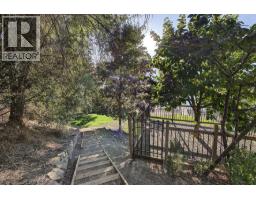 Primary Bedroom - 13470 Carrs Landing Road, Lake Country, BC V4V1C7 Photo 8