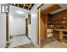 151 Midbend Place Se, Calgary, AB T2X2J8 Photo 19