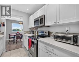 405 103 Gorge Rd E, Victoria, BC V9A5Z2 Photo 15