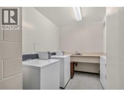 405 103 Gorge Rd E, Victoria, BC V9A5Z2 Photo 36