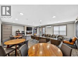 2308, 10 Market Boulevard SE - photo 38