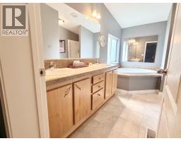 411 3rd Avenue S, Creston, BC V0B1G3 Photo 16