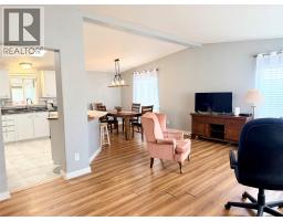 Dining room - 411 3rd Avenue S, Creston, BC V0B1G3 Photo 8