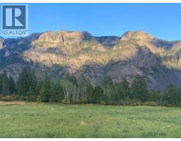2046 Canyon-lister Road, Lister, BC V0B1G4 Photo 11
