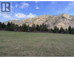 2046 Canyon-lister Road, Lister, BC V0B1G4 Photo 22