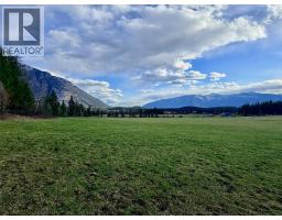 2046 Canyon-lister Road, Lister, BC V0B1G4 Photo 21