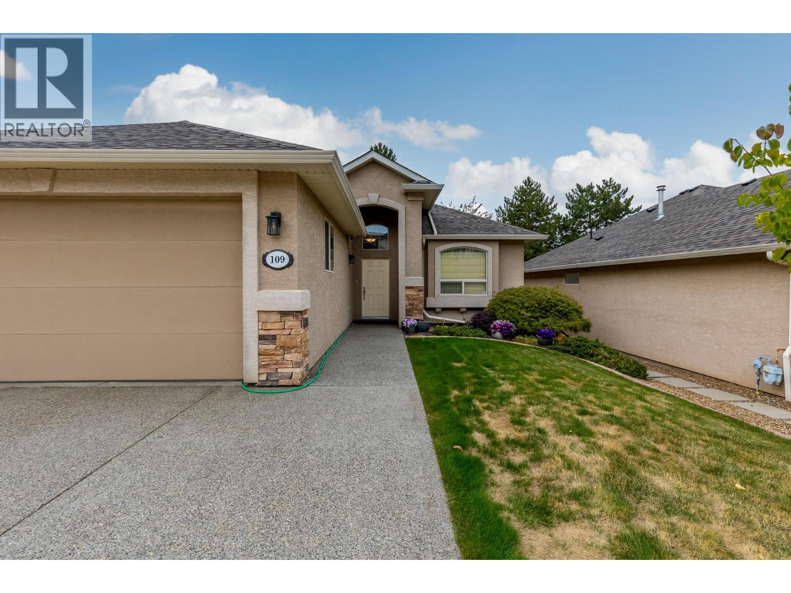 901 Middleton Way Unit# 109 Lot# 9, Vernon