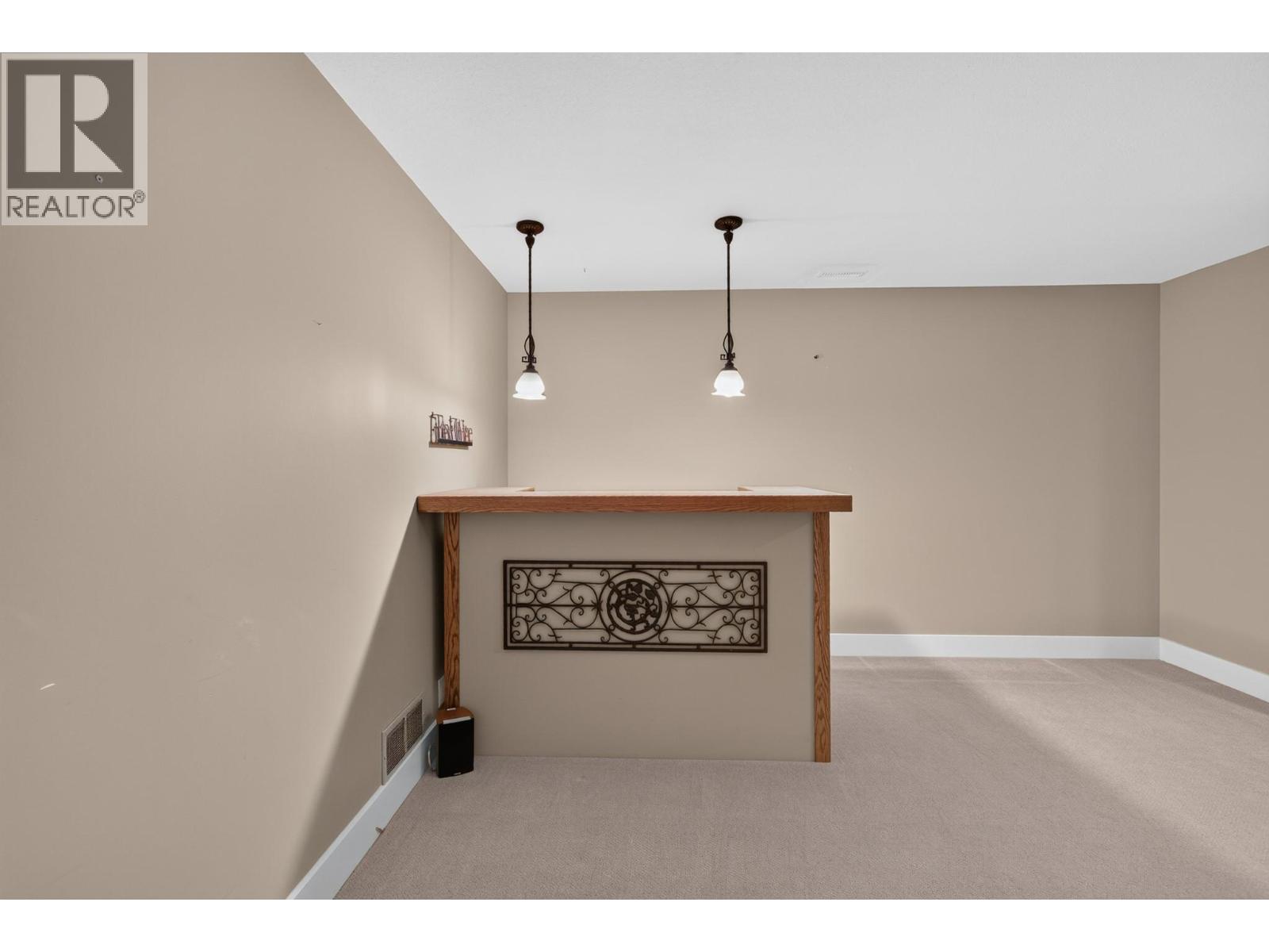 901 Middleton Way Unit# 109 Lot# 9, Vernon