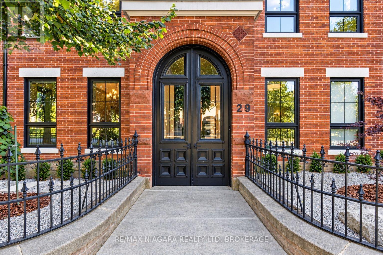 29 YATES STREET - 8