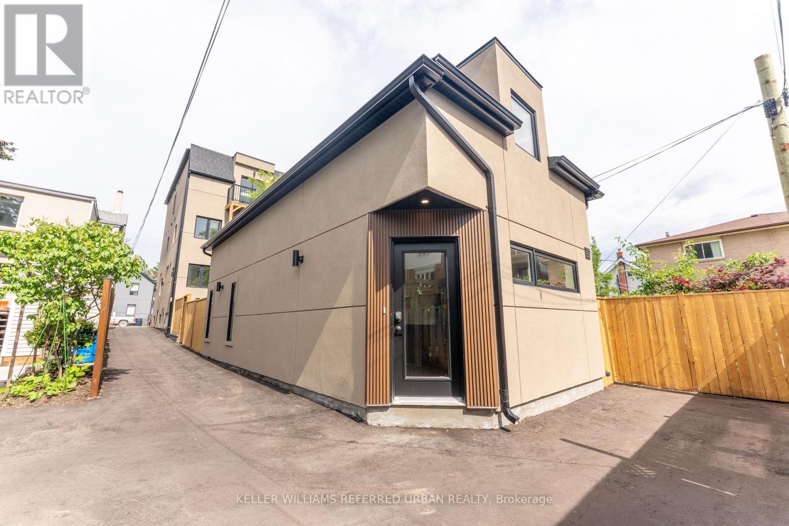Photo of 352 Jones Avenue