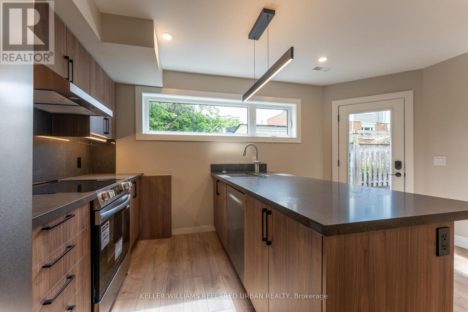 5 - 352 JONES AVENUE, Toronto (Blake-Jones) — photo 5