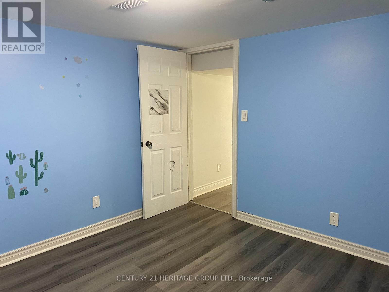 28 SHIRLEY CRESCENT, Toronto (Scarborough Village) — photo 8