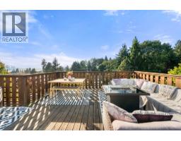 1952 Chesterfield Avenue, North Vancouver, BC V7M2P5 Photo 27