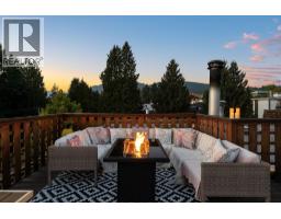 1952 Chesterfield Avenue, North Vancouver, BC V7M2P5 Photo 30