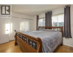 Upper-9890 Lyndhurst Street, Burnaby, BC V3J1G1 Photo 10