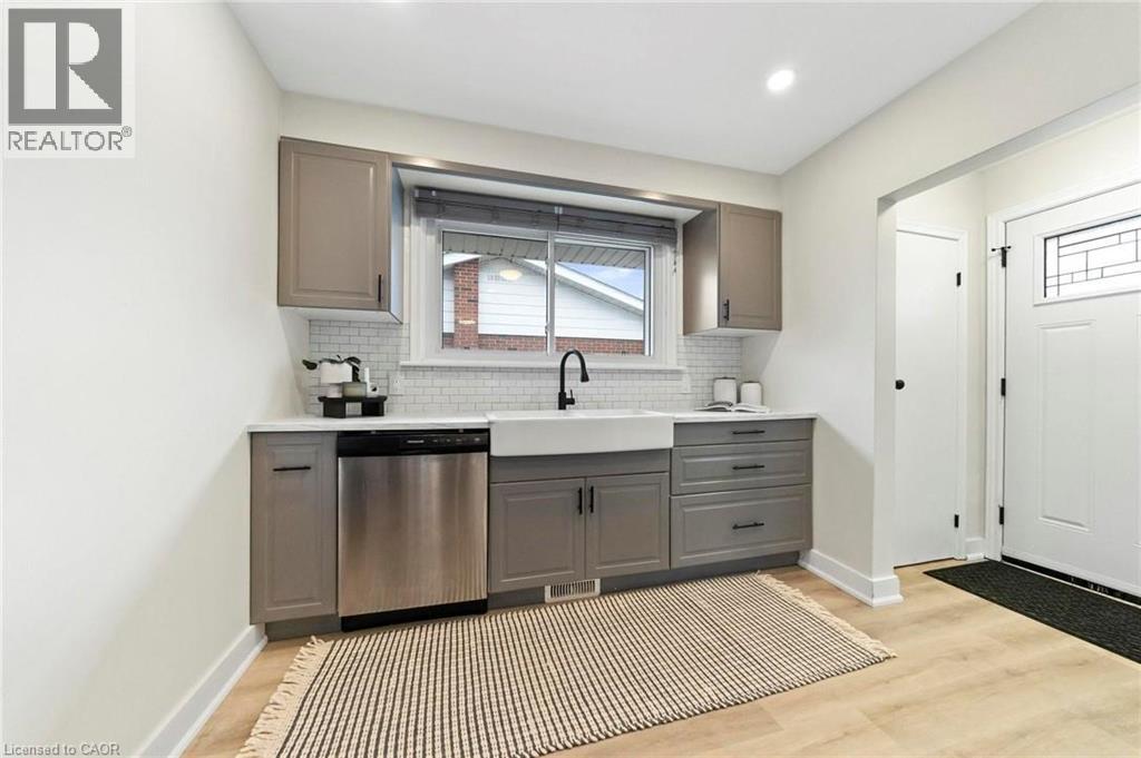 627 UPPER OTTAWA Street Unit# 1, Hamilton — photo 8