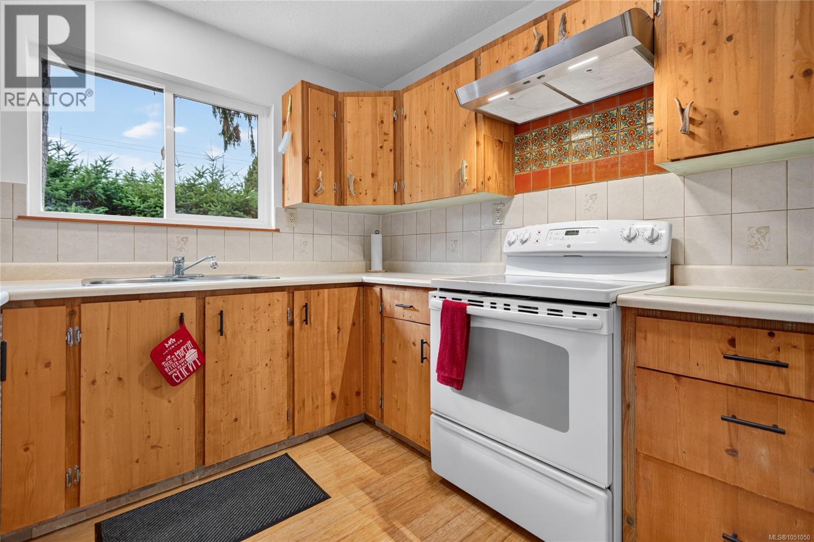 7842 Tozer Rd - Image 12