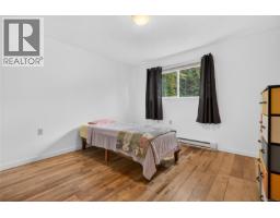 7842 Tozer Rd, Fanny Bay, BC V0R1W0 Photo 15