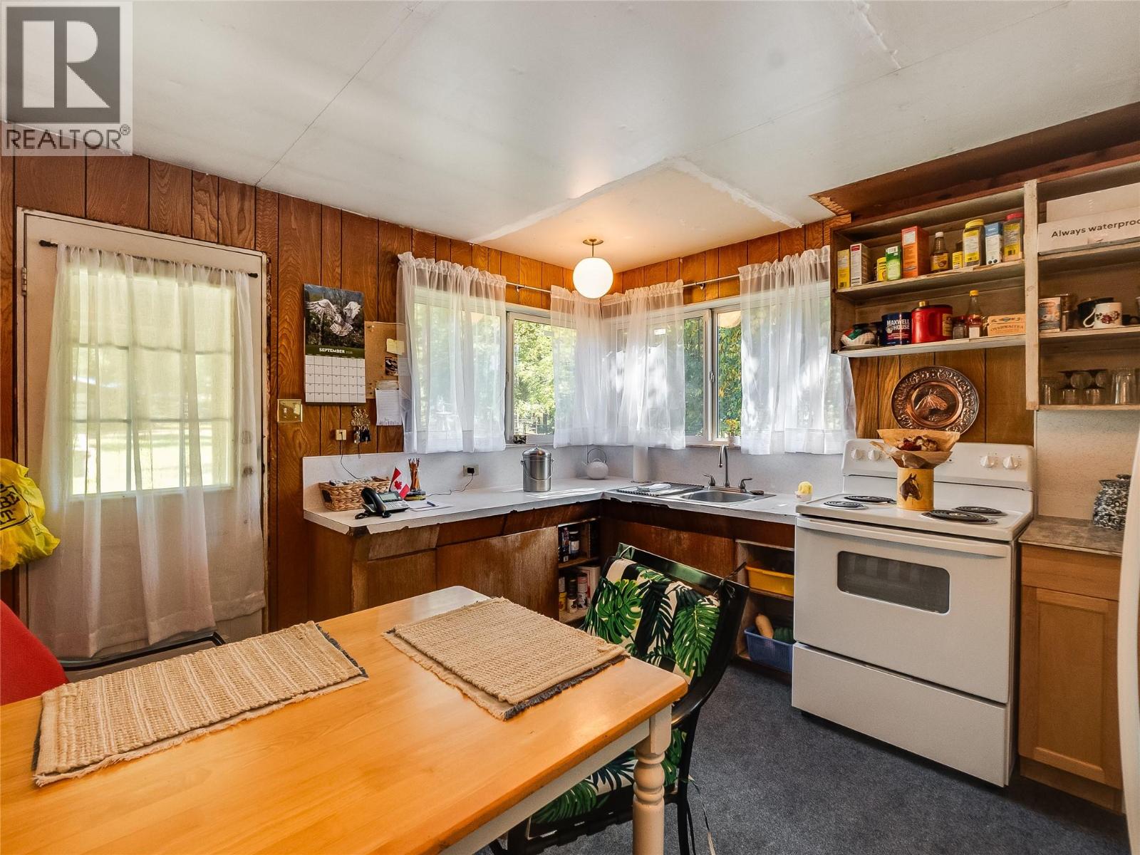 4604 Blewett Road - Image 42