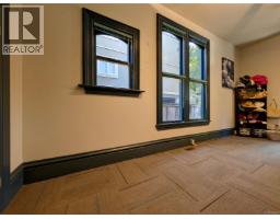 101 1124 Fort St, Victoria, BC V8V3K8 Photo 9