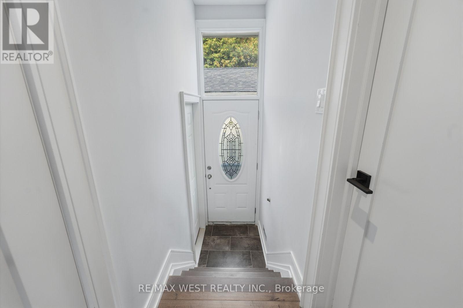 56 SEATON DRIVE - 39