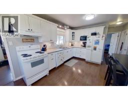 9203 108 Avenue, Fort St  John, BC V1J2P7 Photo 10