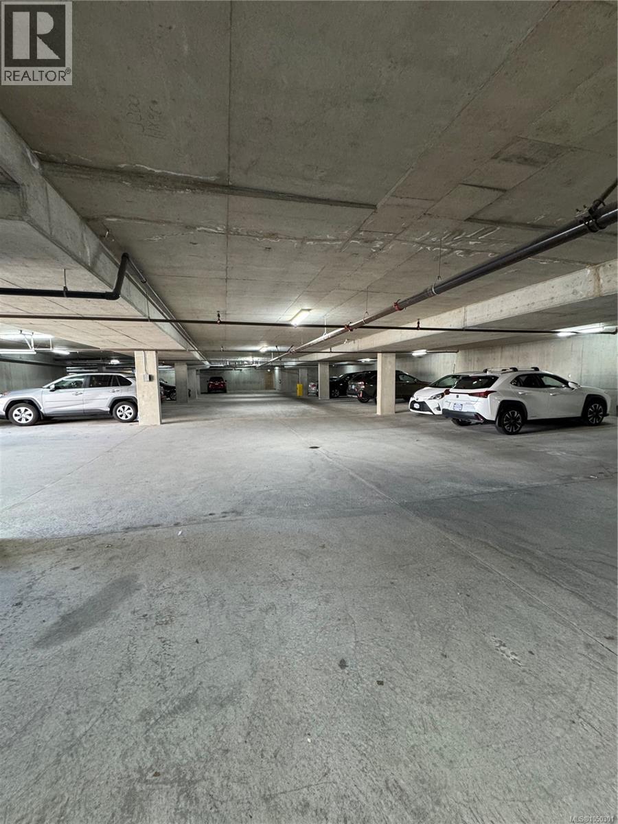 #303 300 Belmont Rd - Image 24