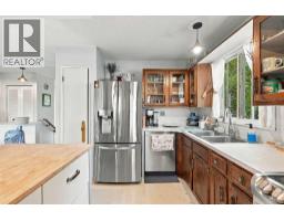 Bonus Room - 256 Silverview Way Nw, Calgary, AB T3B3K3 Photo 11