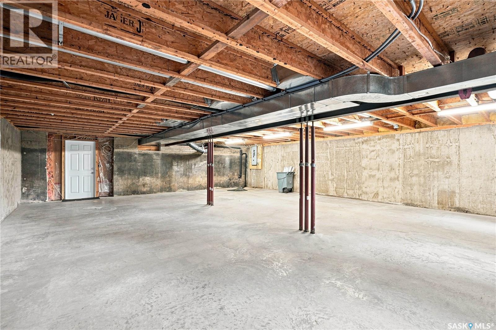3445 11th STREET W - 54