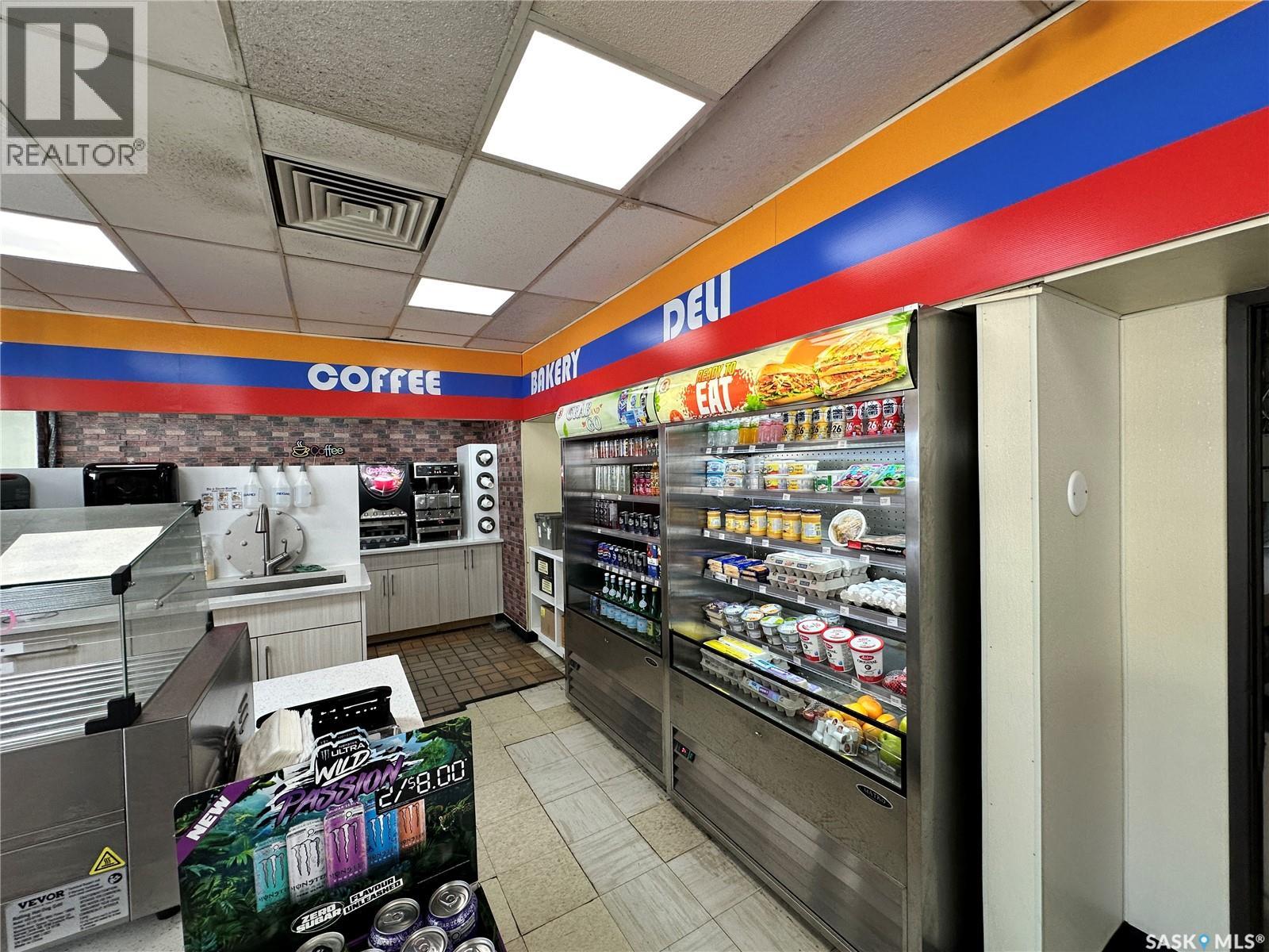 A 1100 Central AVENUE, Saskatoon — photo 12