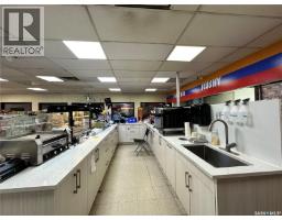 A 1100 Central Avenue, Saskatoon, SK S7N2H1 Photo 15