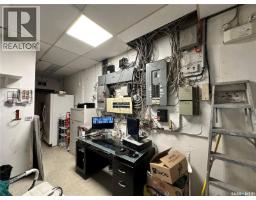 A 1100 Central Avenue, Saskatoon, SK S7N2H1 Photo 30