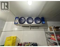 A 1100 Central Avenue, Saskatoon, SK S7N2H1 Photo 33