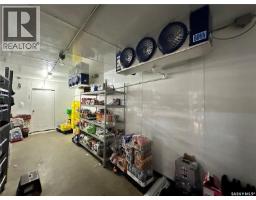 A 1100 Central Avenue, Saskatoon, SK S7N2H1 Photo 35