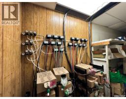 A 1100 Central Avenue, Saskatoon, SK S7N2H1 Photo 41
