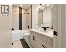 2069 Waterbury Road - photo 32
