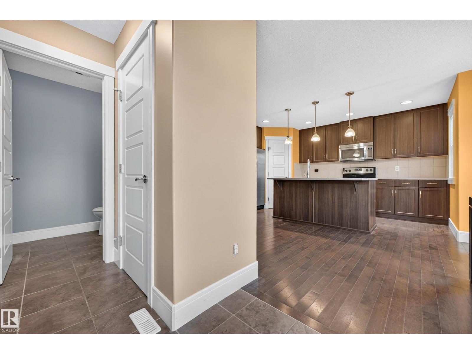 2904 19 AV NW - Image 13