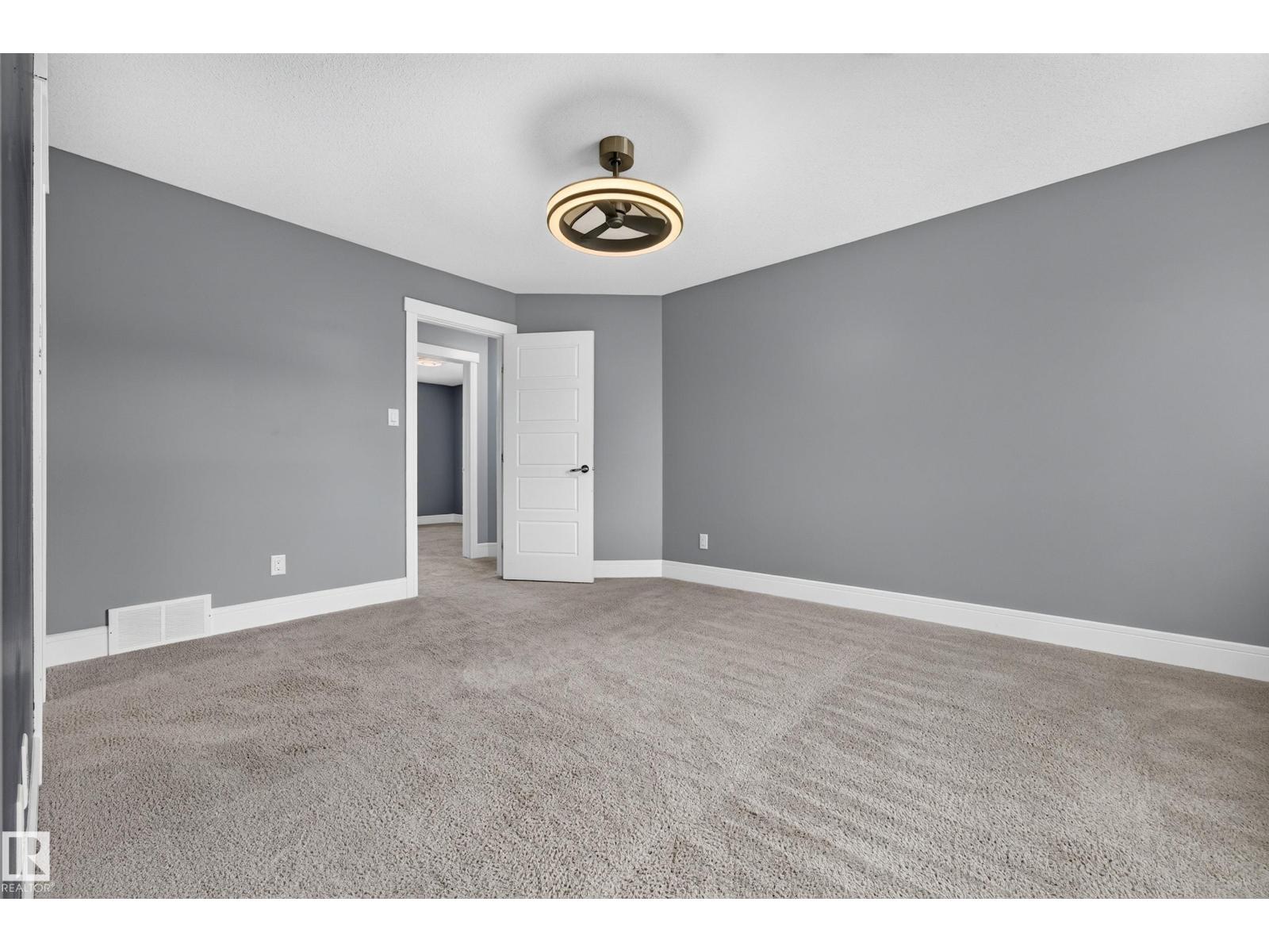 2904 19 AV NW - Image 17