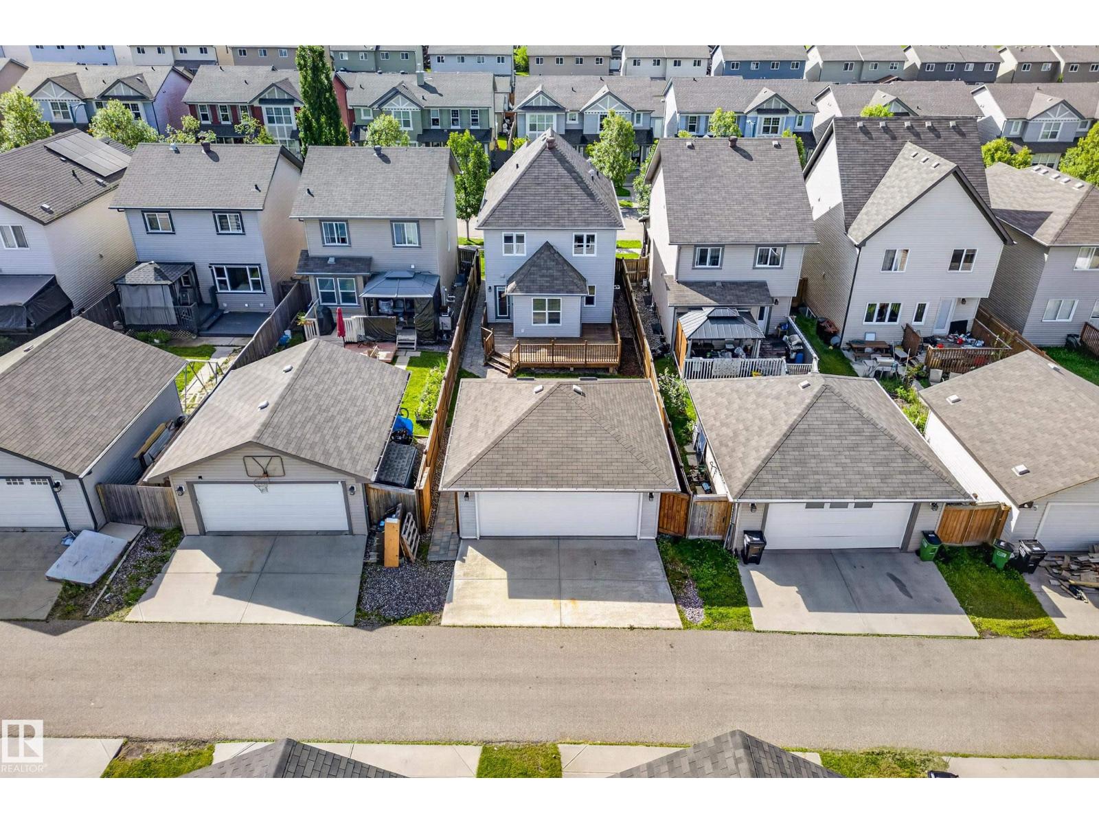 2904 19 AV NW - 37