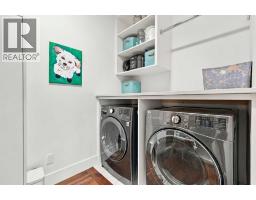 Bedroom - 1305 15 Street Nw, Calgary, AB T2N2B7 Photo 10