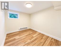B - 18 Harris Place, Ottawa, ON K2G2P2 Photo 6