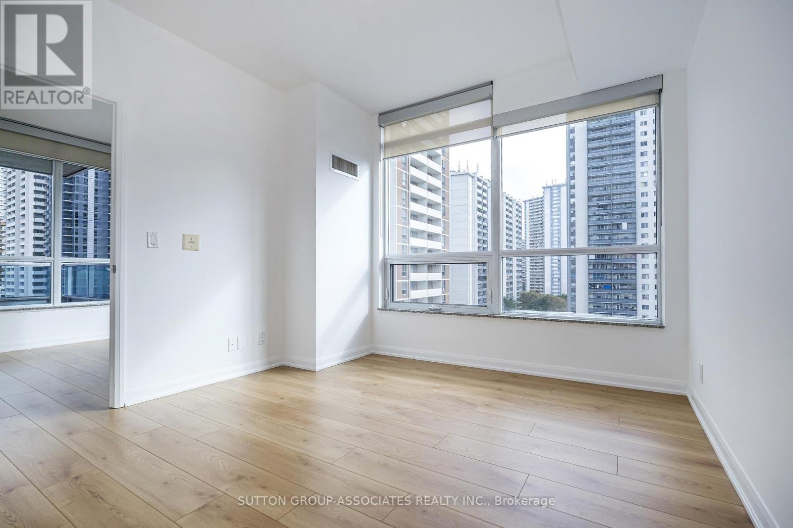 #703 500 SHERBOURNE STREET - 18