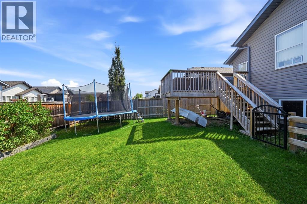 Listing photo – 106 25 Street, Rural Red Deer County