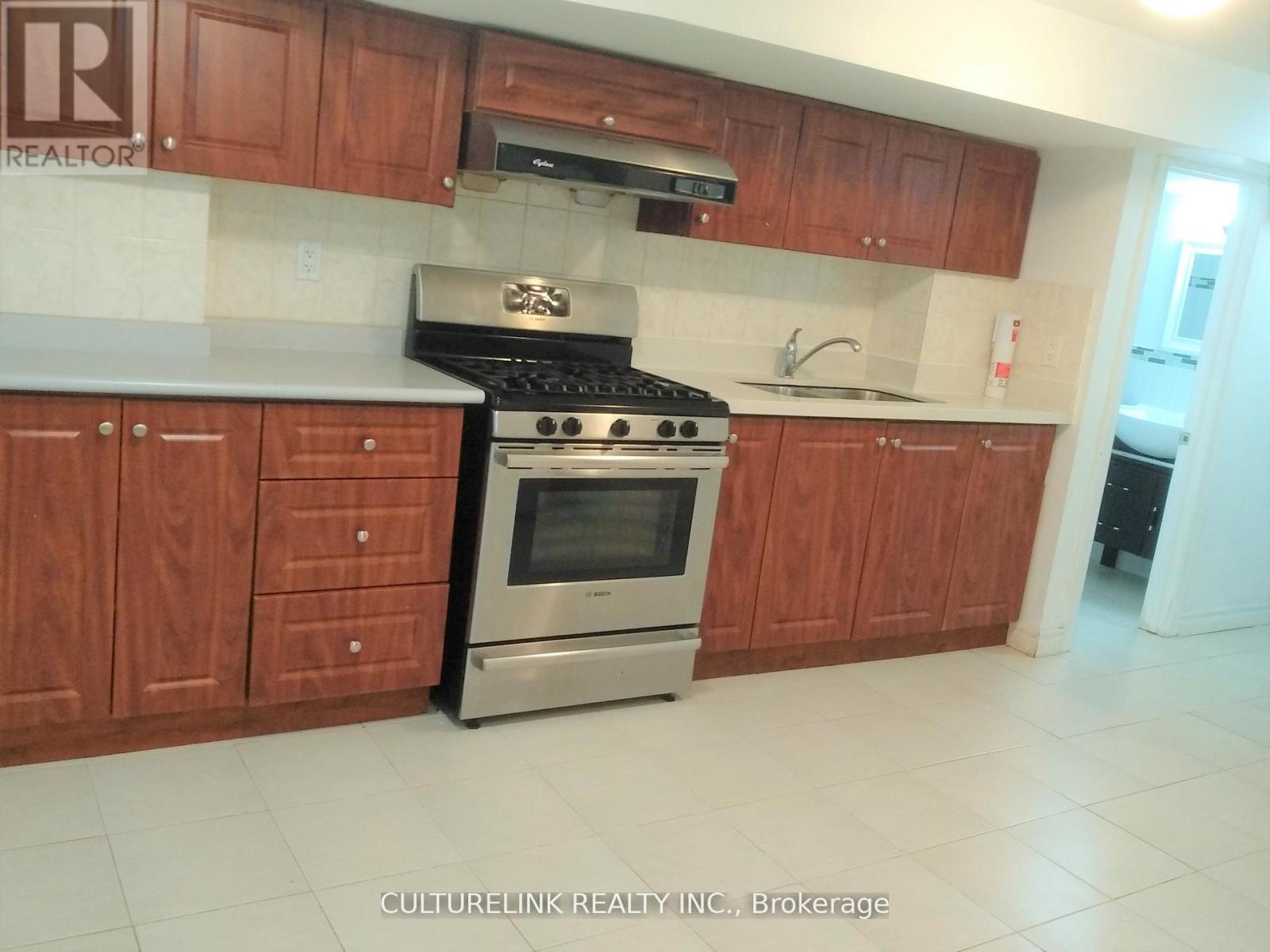 BSMT - 30 ROCKPORT CRESCENT, Richmond Hill (Crosby) — photo 7