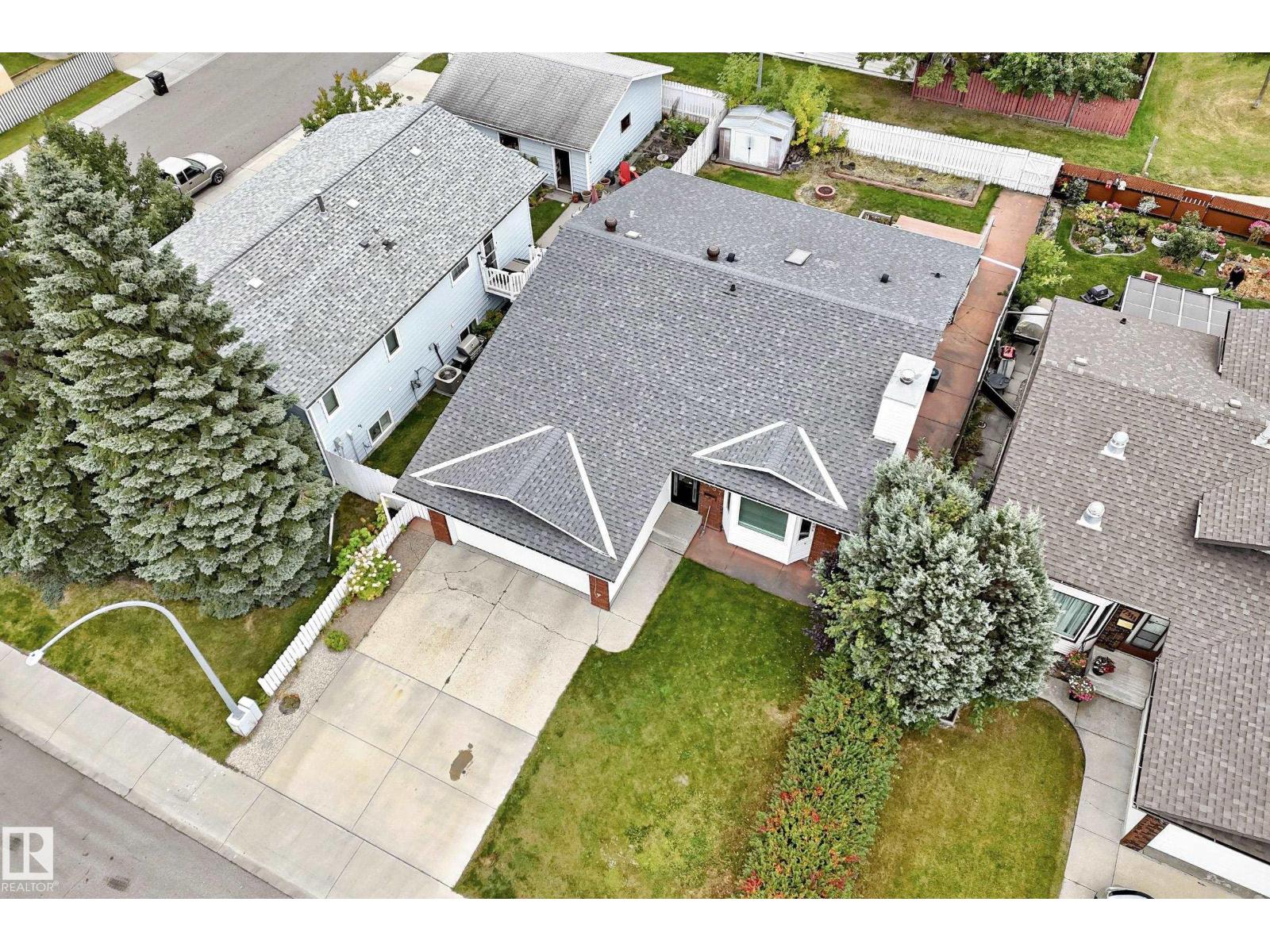 7307 152C AV NW - 43