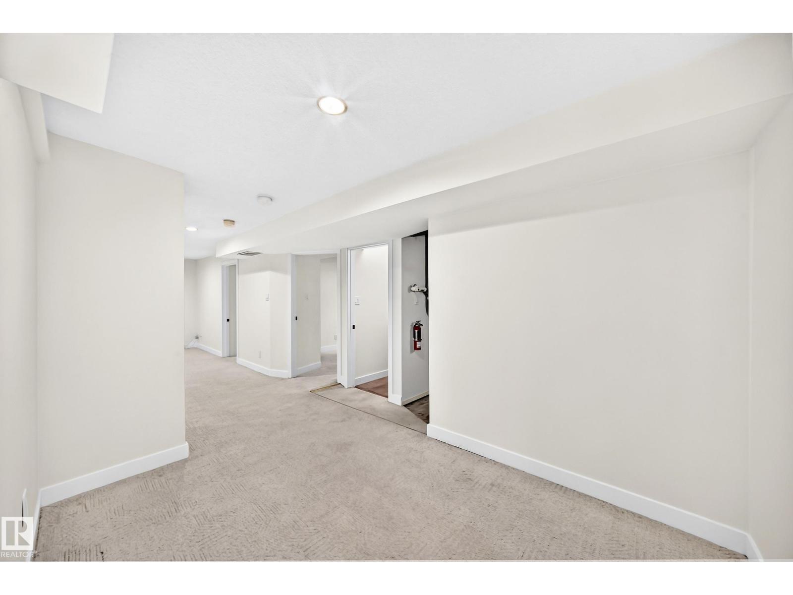 7307 152C AV NW - 38