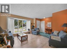435 88 Avenue SE - photo 4