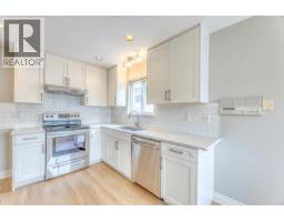 3028 E 26th Avenue, Vancouver, BC V5R1L6 Photo 8