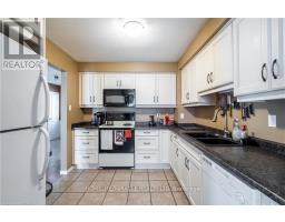 Family room - 12 - 669 Osgoode Drive, London South, ON N6E2C7 Photo 7