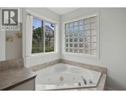 21 Edgebrook Park Nw, Calgary, AB T3A5V1 Photo 19